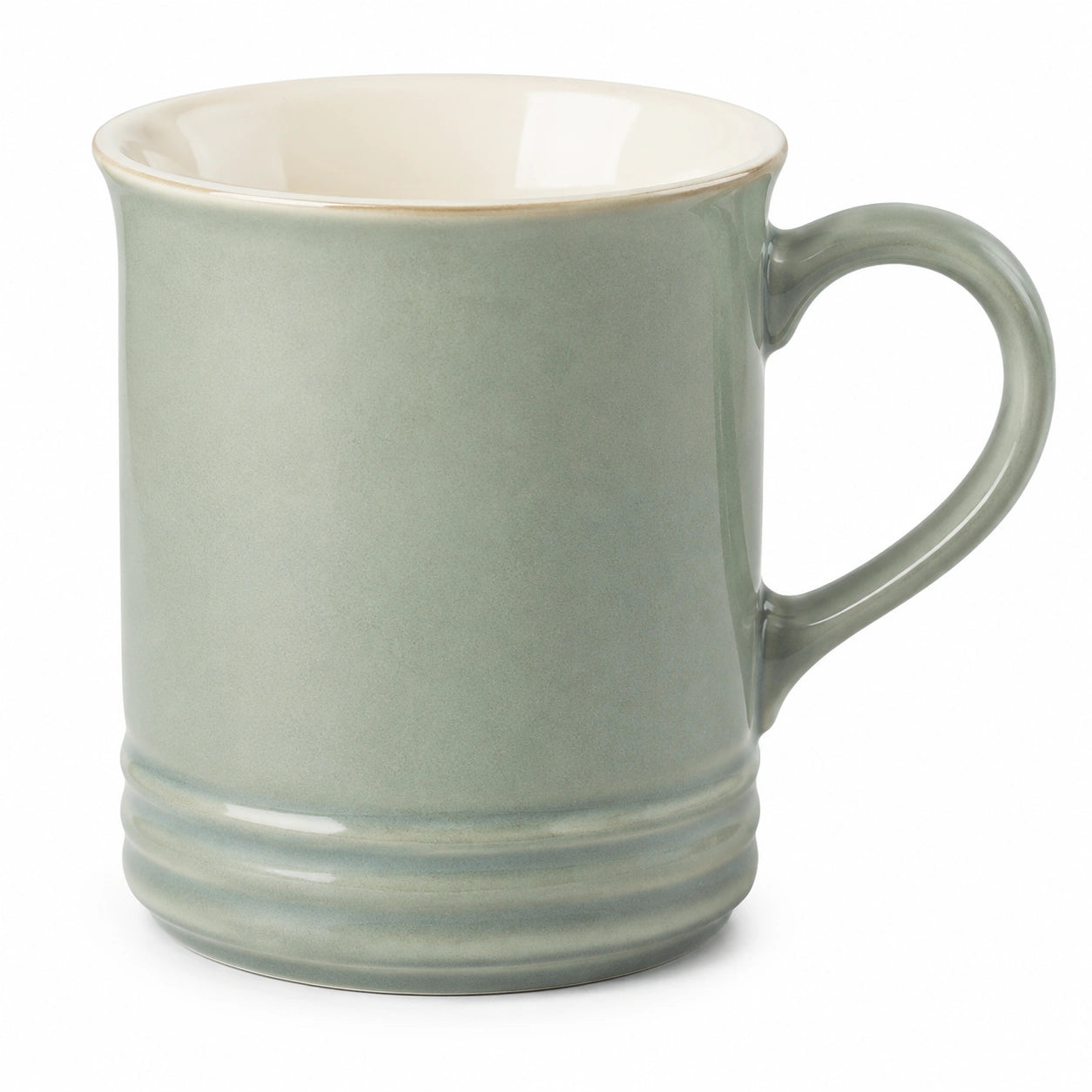 Mug 350 ml en céramique vert sauge avec anse style classique